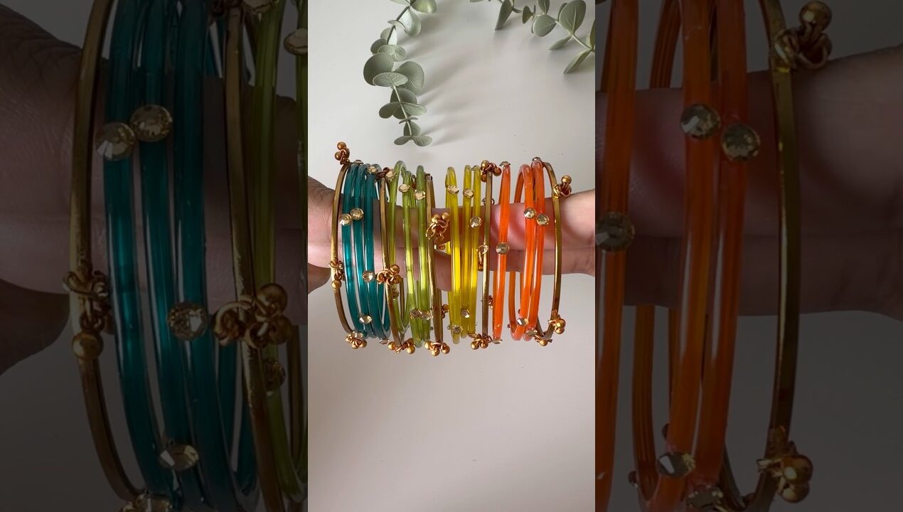 DIY Kashmiri Bangles #teenaagrawal #diy #craft #shorts #shorts #shortvideo #jewellery #accessories