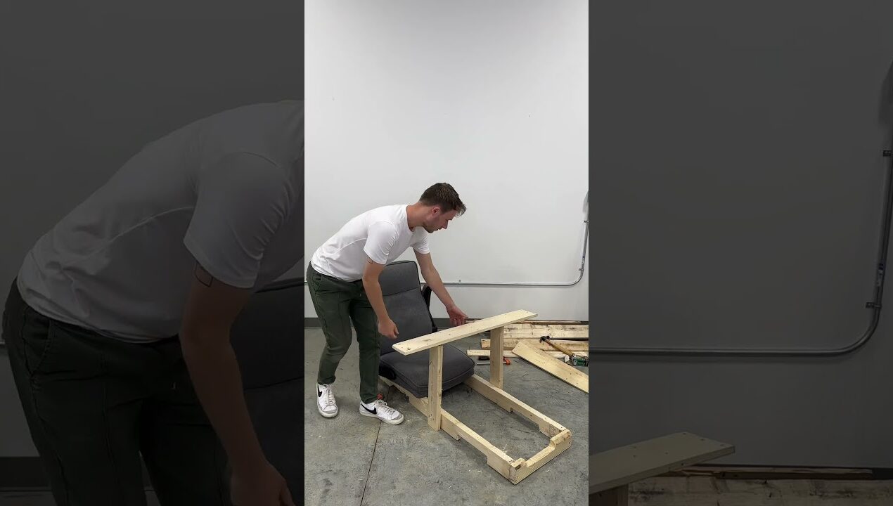 How to Make a Free Sim Rig Using a Wooden Pallet!