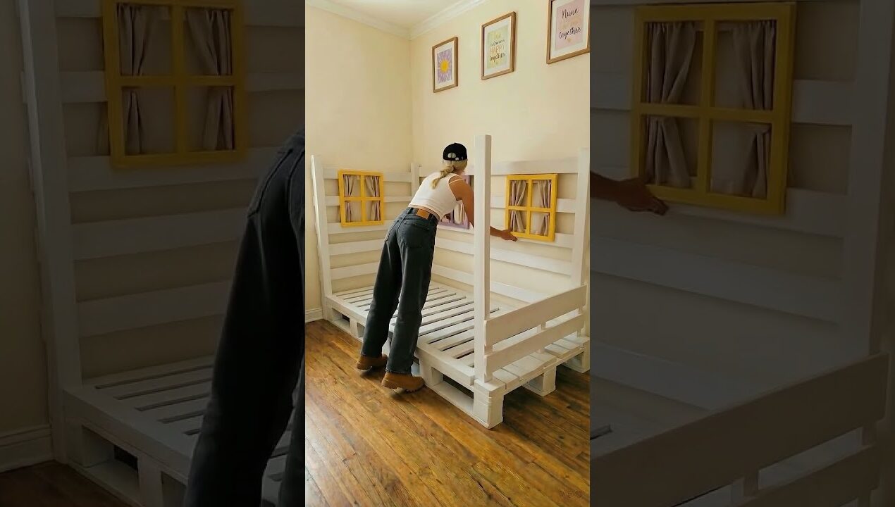 Cozy House Bed | DIY Concept for Children or Grandchildren