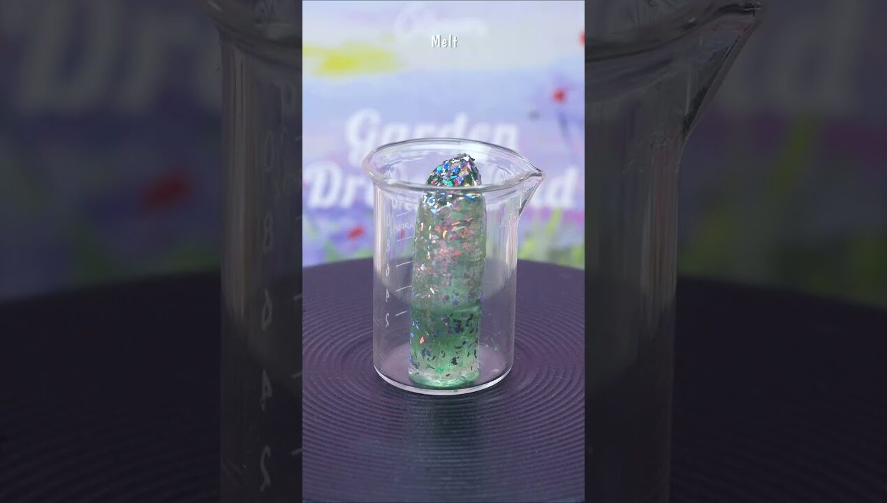 I MADE MY OWN LIPSTICK! #shorts #satisfying #DIY #lipstick #fyp #makeuprepair