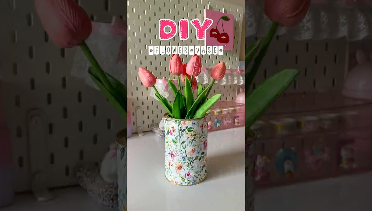Aesthetic Flower Vase DIY | Easy Home Decor Craft #diy #shorts #viralshort #handmade