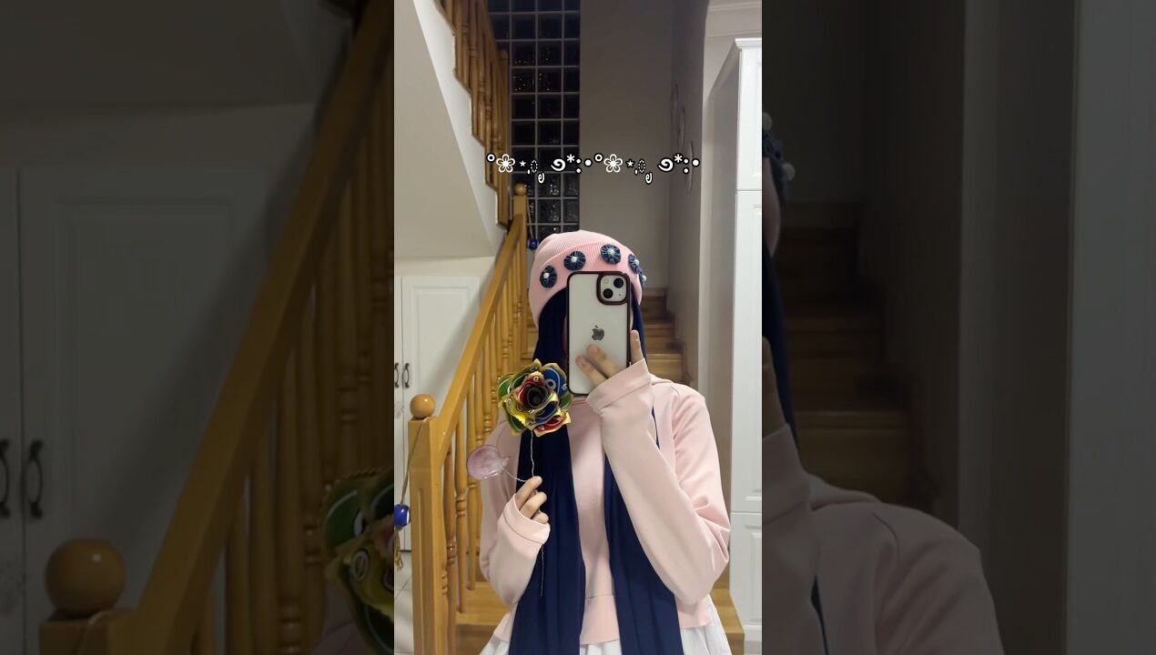 DIY UNO Card Flower (So cool DIY Project 🤭) #diy #unocard #uno