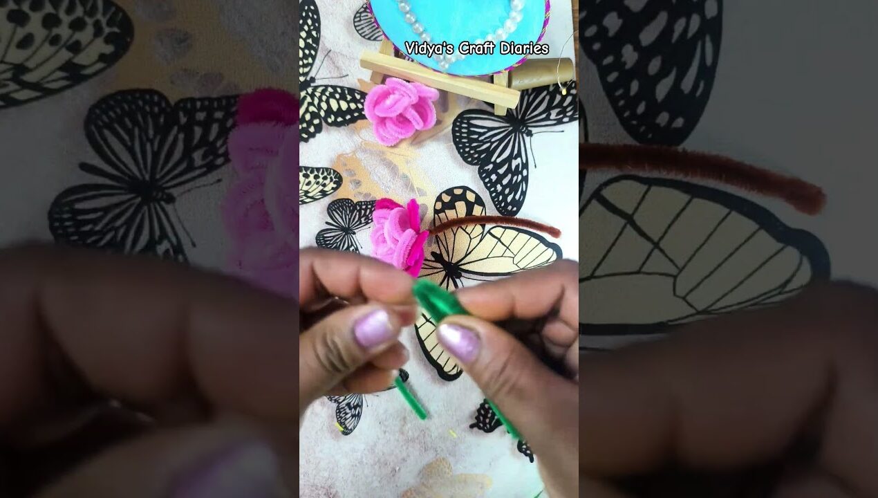DIY Pipe Cleaner Rose 🌹 | Handmade Gift Idea#redrosediy#rose#roseflower#pipecleanercrafts#fuzzywire
