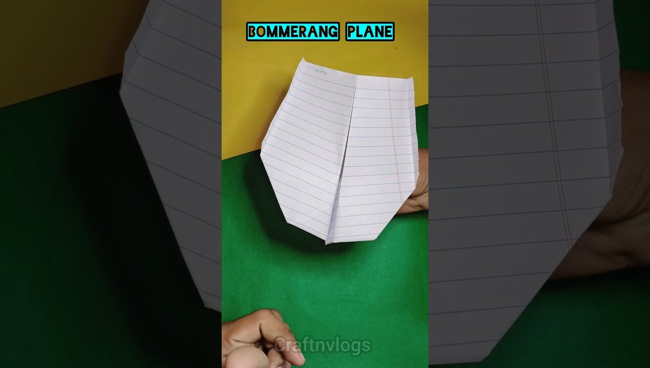 New paper boomerang 🪃easy plane 🫡 #airplane #diy #craft #shortfeed