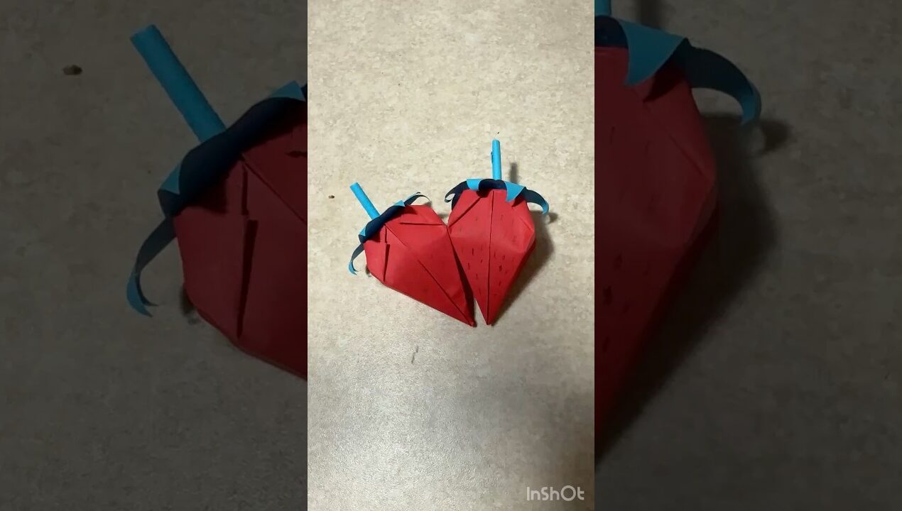 #paperstrawberry #papercraft #diycraft #handmade # #craftideas #diyideas #creativecraft