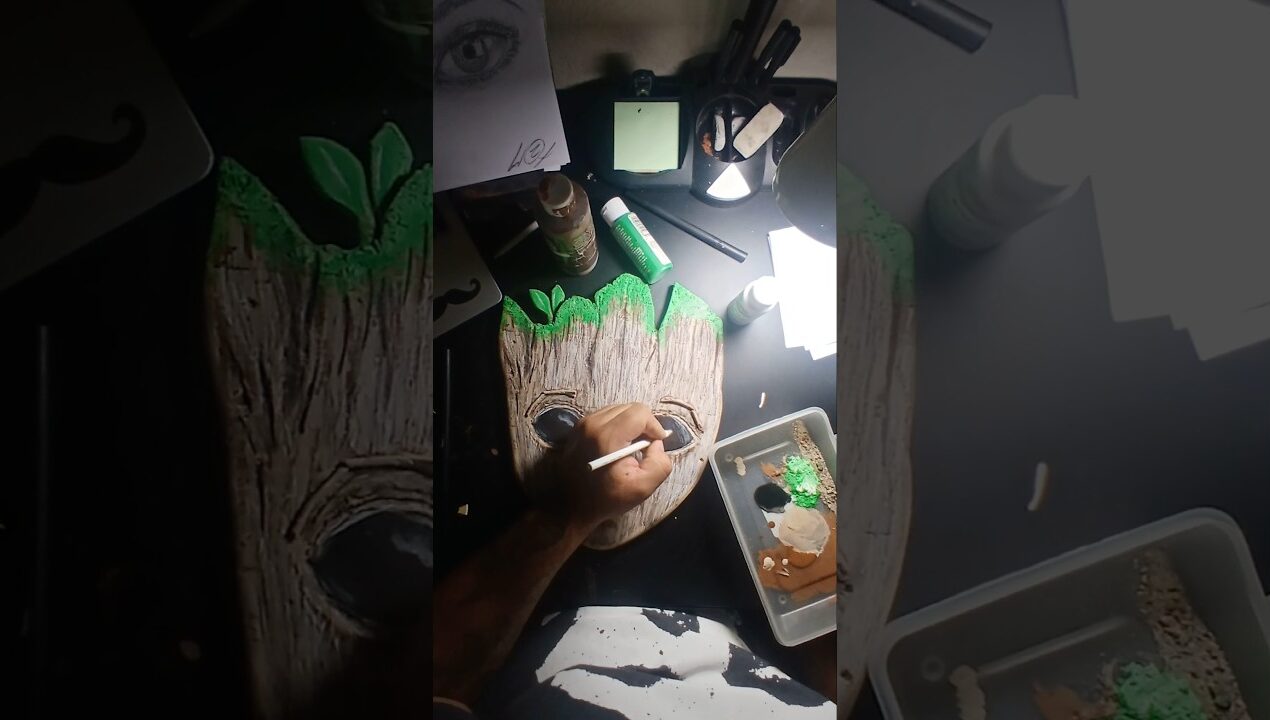 Baby Groot #pallets #ideas #art