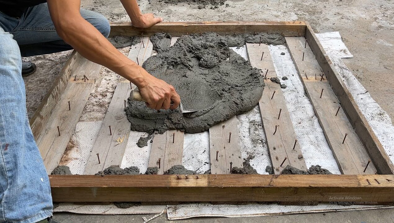 Great ideas from cement and wooden pallets – DIY table combined with outdoor grill. Easy-convenient