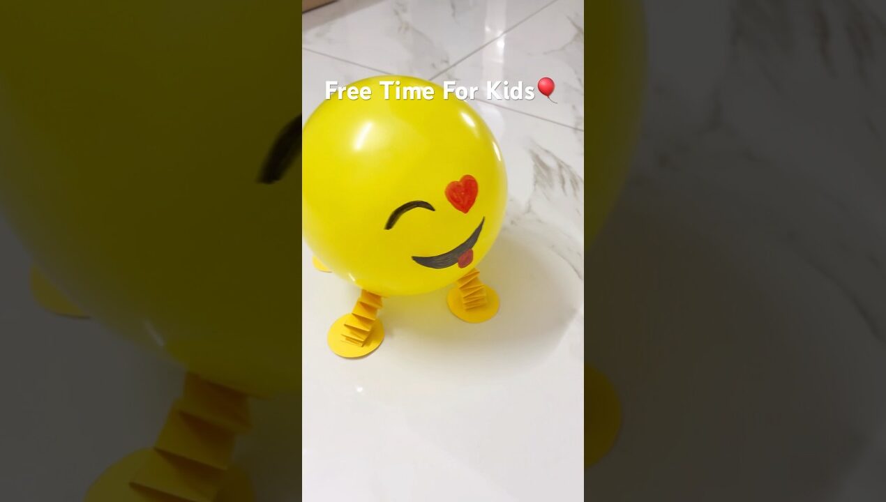 Balloon Craft Idea || Balloon And Paper Idea #ballooncraft #shorts