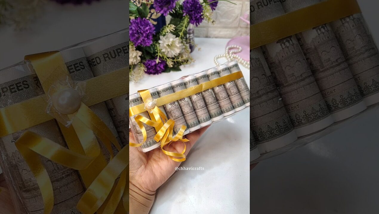 DIY Cash Hamper 🤑 || Wedding Gift Idea #diy #shorts #money