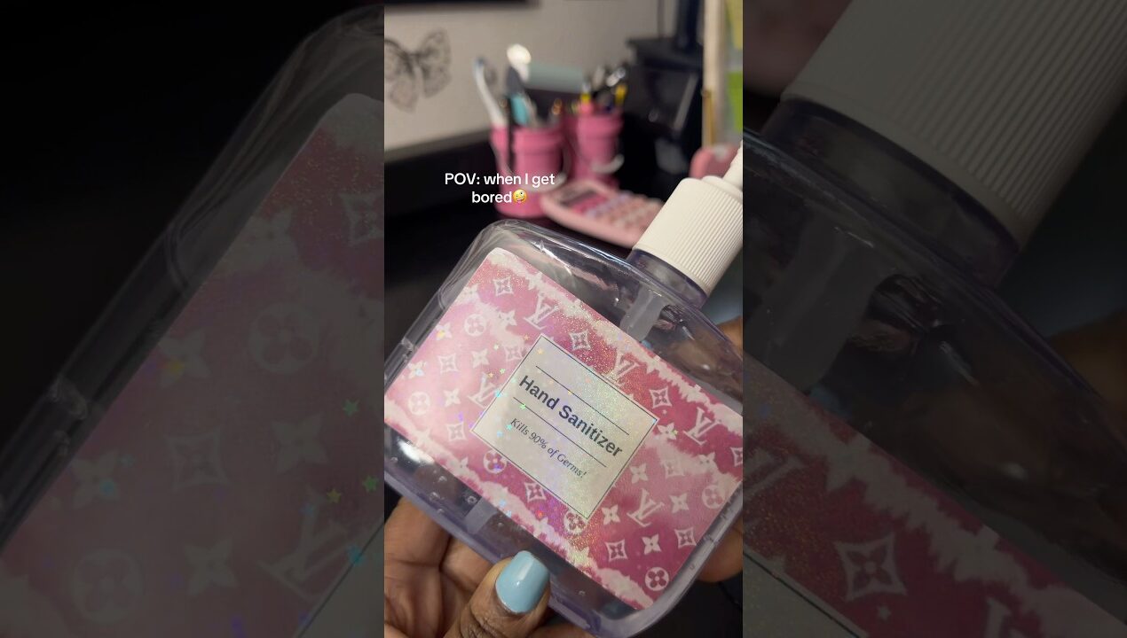 I’ll never get tired of making stuff💕💚🤞🏽 #pinkaesthetic #handsanitizers #diy #fyp