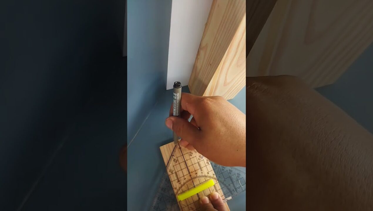 How to measure the position of wooden corner #carpentry #diy #ideas #tips #wood #woodworking #works