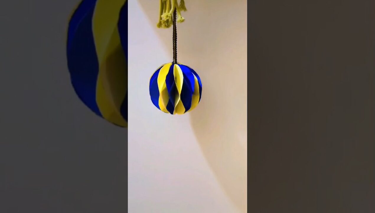 DIY honeycomb ✨💫#diyhanging #diyideas #Crafts #viralvideo #trendingshorts #ytshorts #reels #Diwali