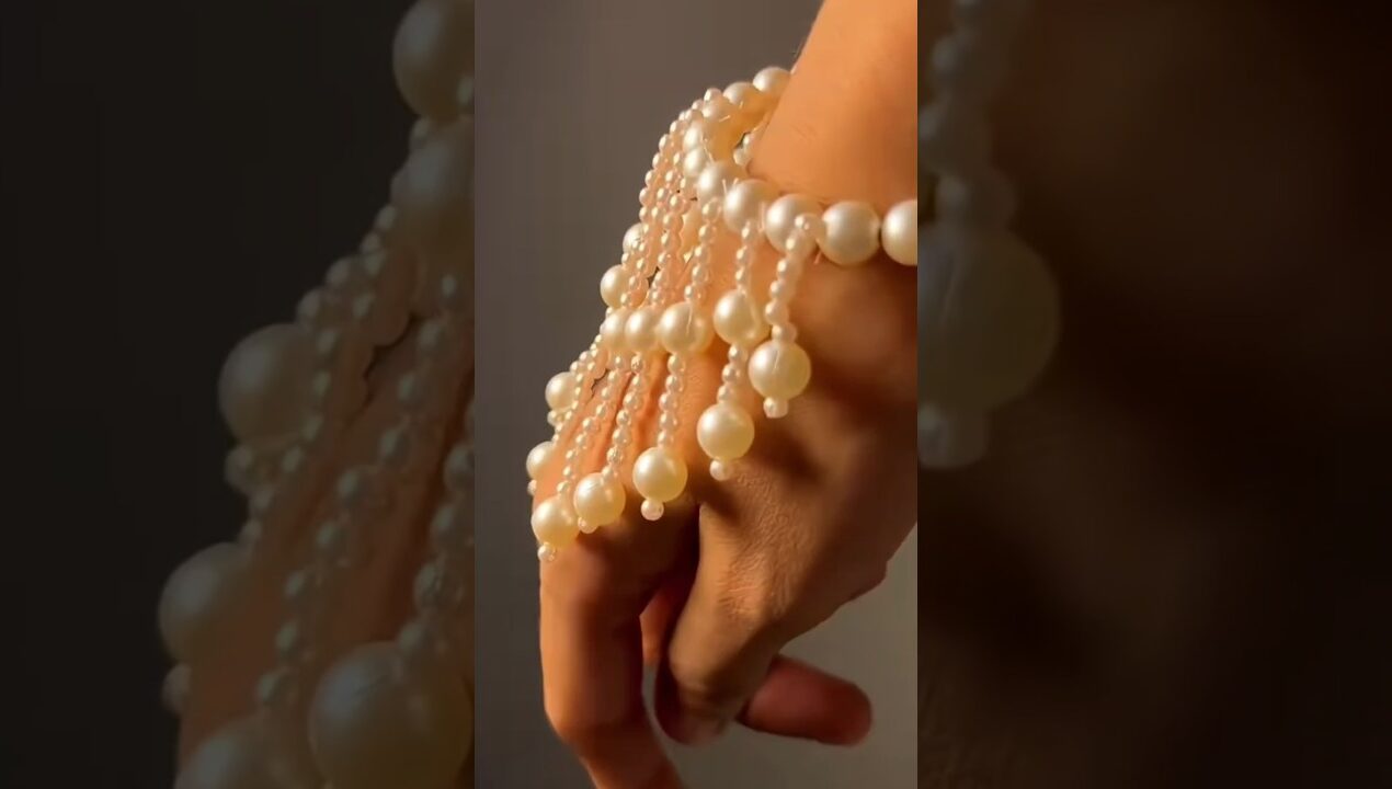 DIY asthetic bracelet from pearls #trending #youtube #viral #aesthetic #braceletmaking #tutorial