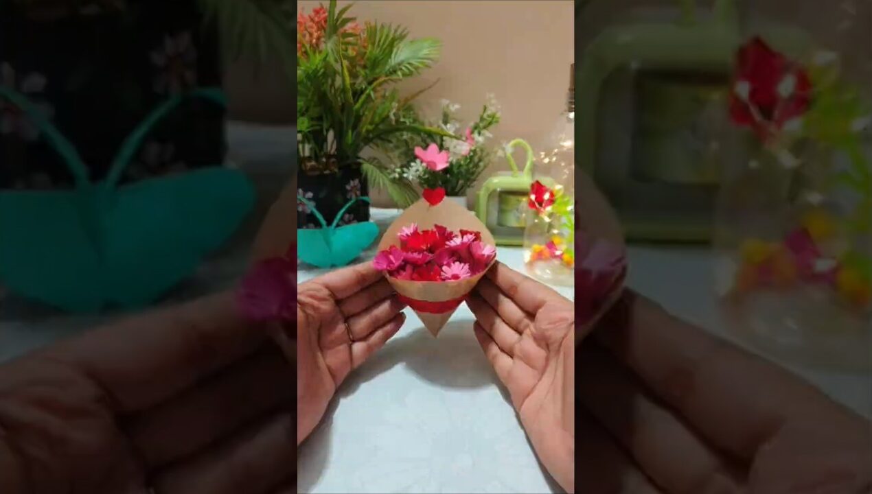 Easy paper 💐 Flower💐 Bouquet | DIY Paper Flower Bouquet#shorts #shortvideo#bouquet #paperbouquet
