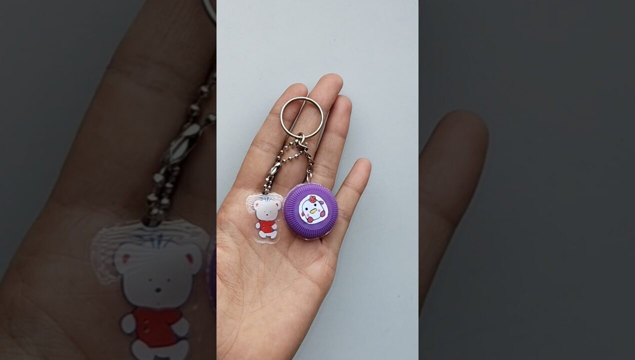 Diy key shain from weste material 🥰#shorts#diy#viral#shortsfeed#shortviral#new#homemade#crafts#art