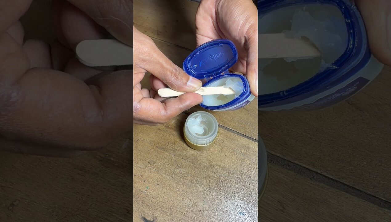 Practical DIY perfume balm using vaseline – Vaseline travel hack #diy #ideas