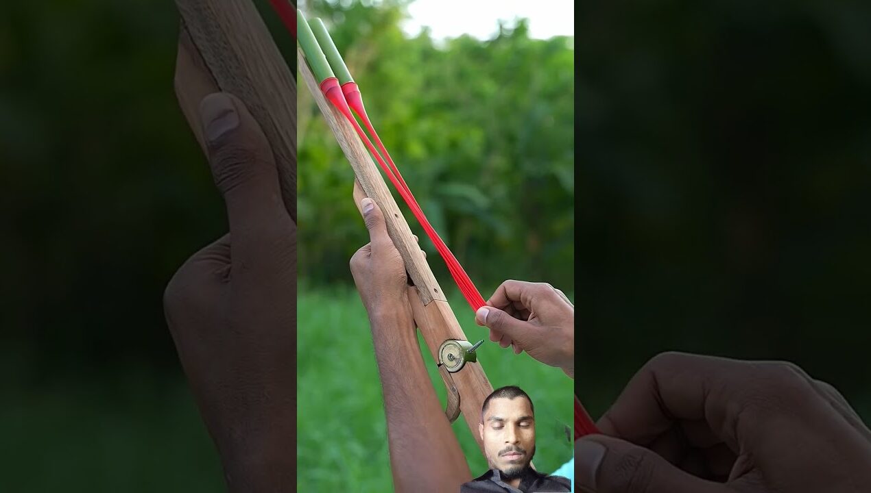 wood craft with Bamboo and two colourful  balloone toys #Diy #Craft #Toys #Idea #Bambooart