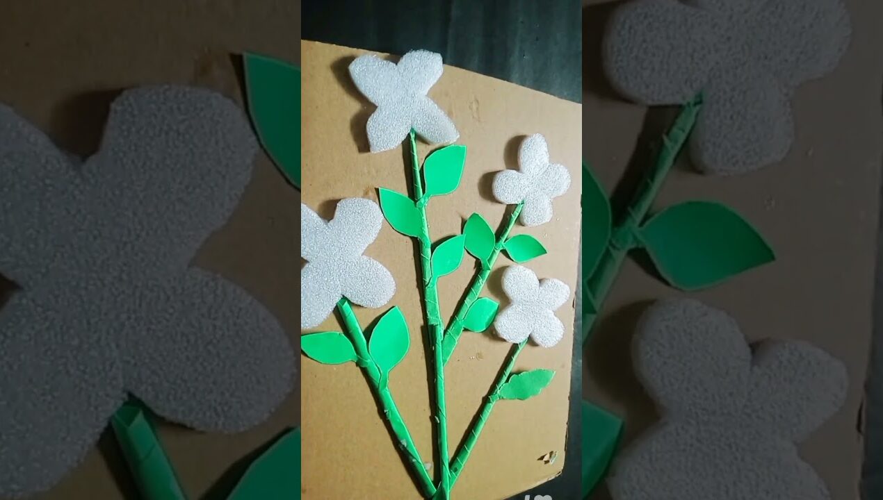 Amazing wall Hanging Ideas #paper wall craft#diy #wall hanging  #paper se Rose 🌹 banaye#shorts