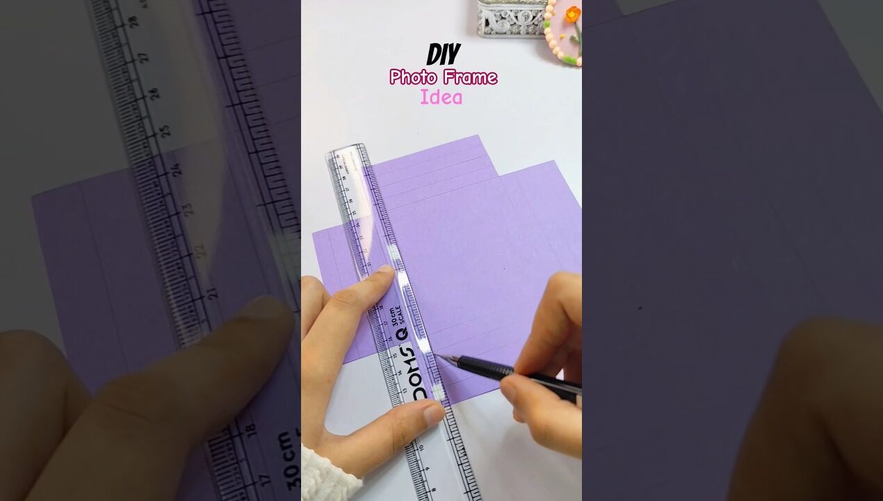 That's amazing idea ✂️ DIY photo frame 🥰✨ #relatable #aesthetic #diy #trending #viralvideos #fypシ