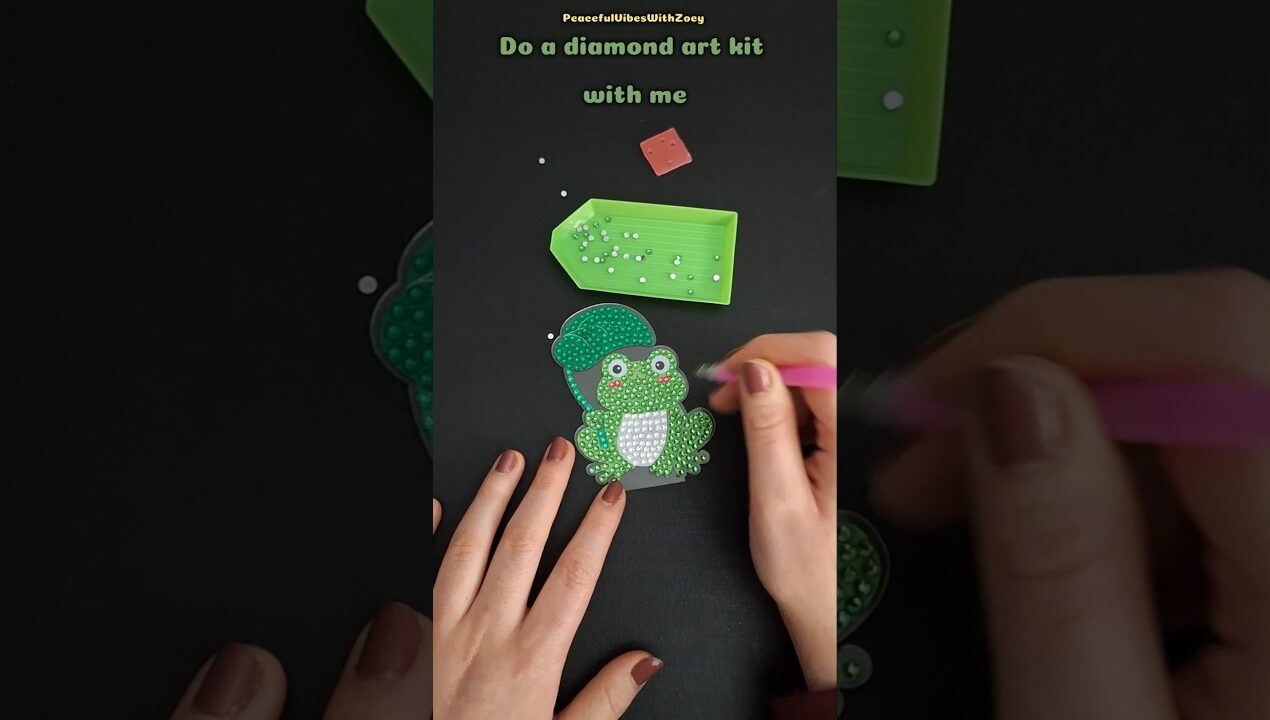 Do a diamond art with me #diy #diyideas #diycrafts #crafts