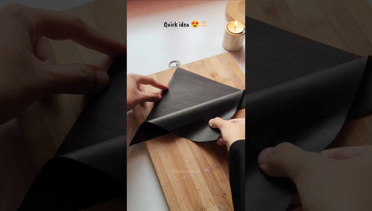 No glue, no tape 😳 super easy and perfect for gifts!