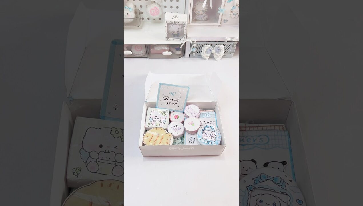 Packing order (fake)🎀🩵 #shorts #diy #papercrafts #packingorders #squishy