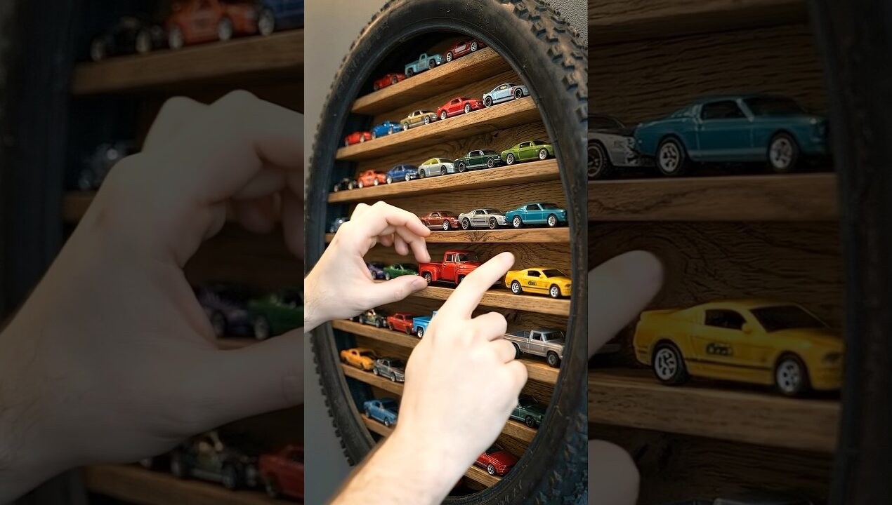 DIY LED Tire Car Display Shelf , Hot Wheels Storage