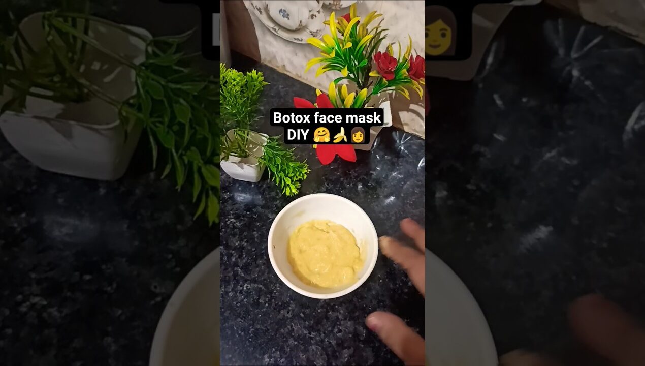 DIY Banana 🍌 Besan Botox Mask|Wrinkle free Glow Secret  #skincare​#shorts#botox