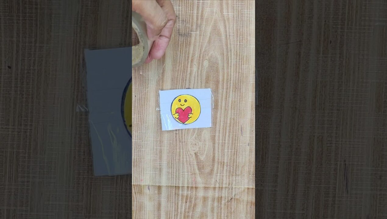 How to make stickers 🥰😍#shorts #diy #craft #trending #youtubeshorts #pinkybestart