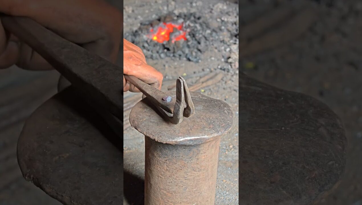 Rivet Fixing on Sansi 🛠️🔥#blacksmith #diy #handmade #craftsmanship #tools #handcrafted #forget #art