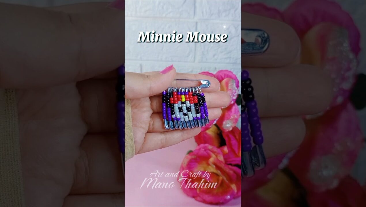 Diy Minnie Mouse 🐭 charm#shorts #artandcraftbymanothahim #diy