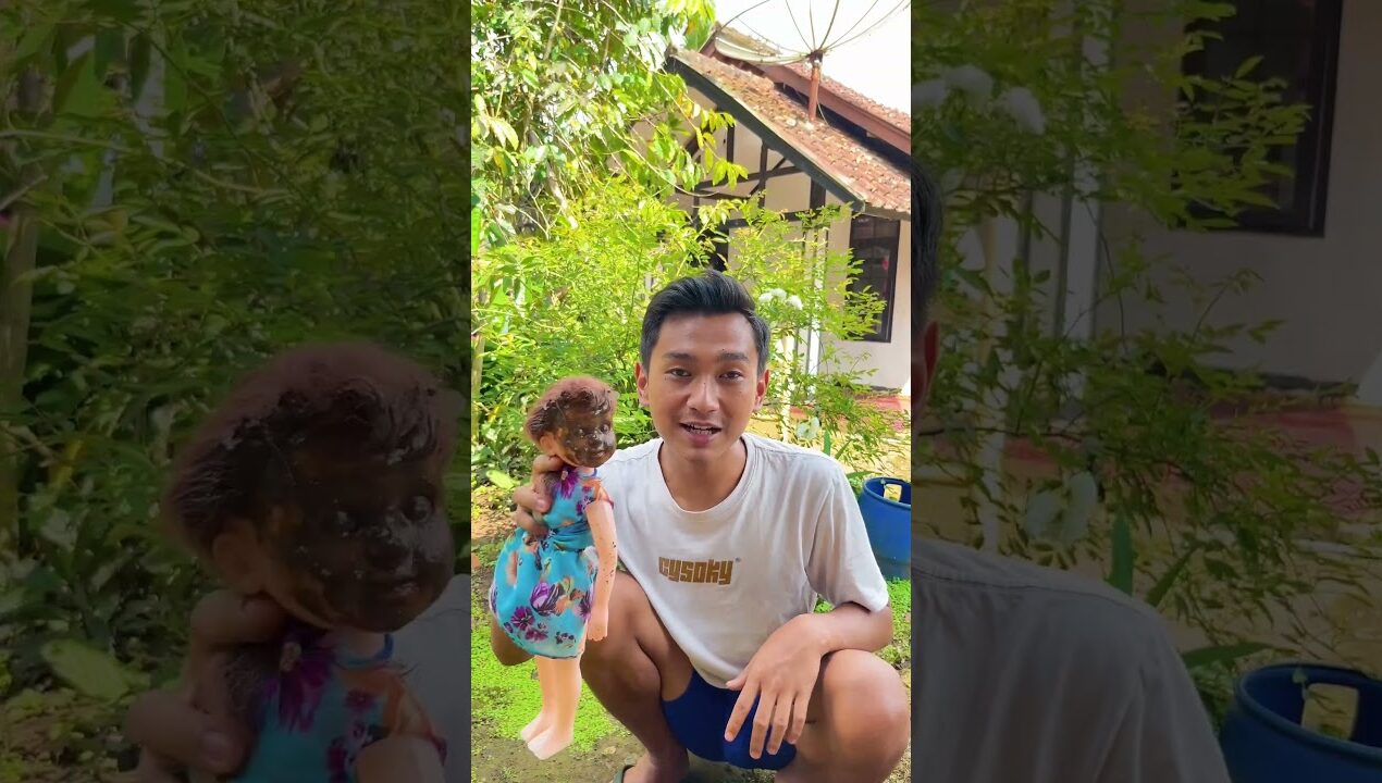 Boneka barbie mandi lumpur #diy #kreatif #art #craft #viralshort