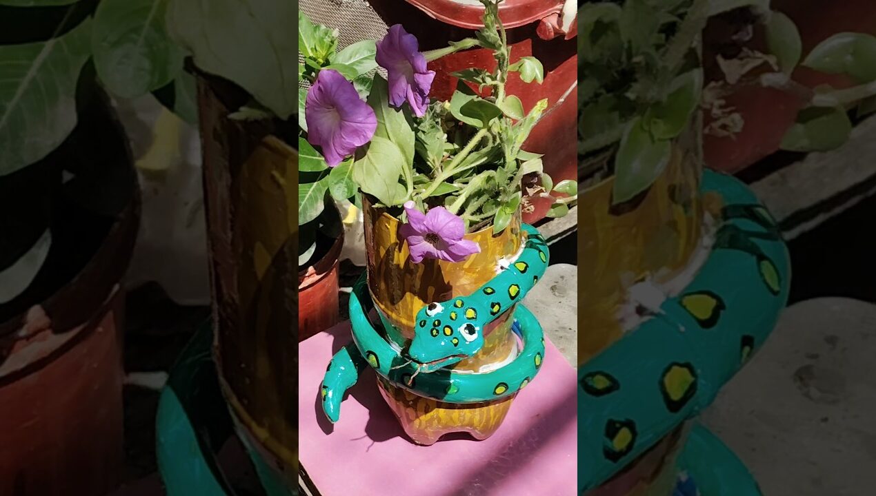 DIY Home Decor ideas From Waste Material #diyhomedecor #gardendecor #bestoutofwaste #youtubeshort