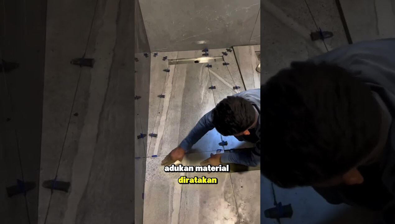 Cara Tukang Profesional pasang kramik kamar mandi! #tukang #rumahminimalis #diy