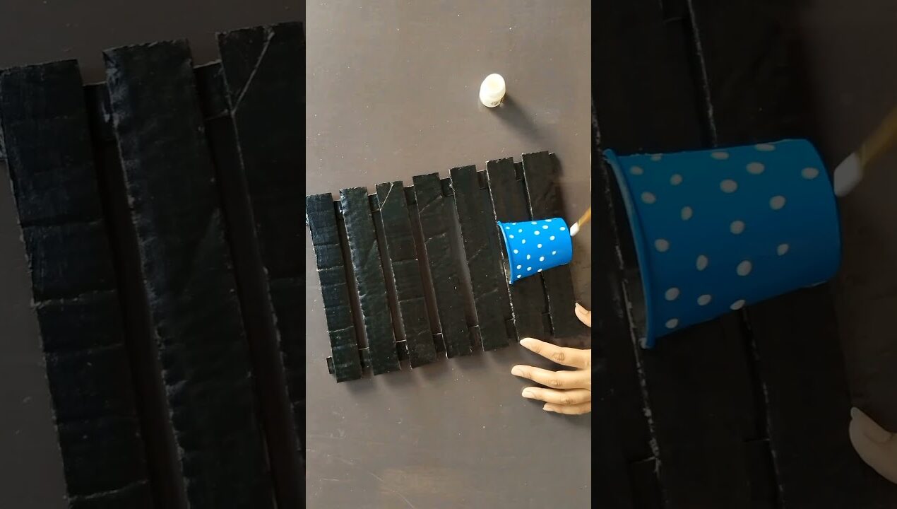 DIY Paper Craft For Home Decoration #Paper Flower Wall Hanging #Youtubeshorts #CraftIdeas #Shorts