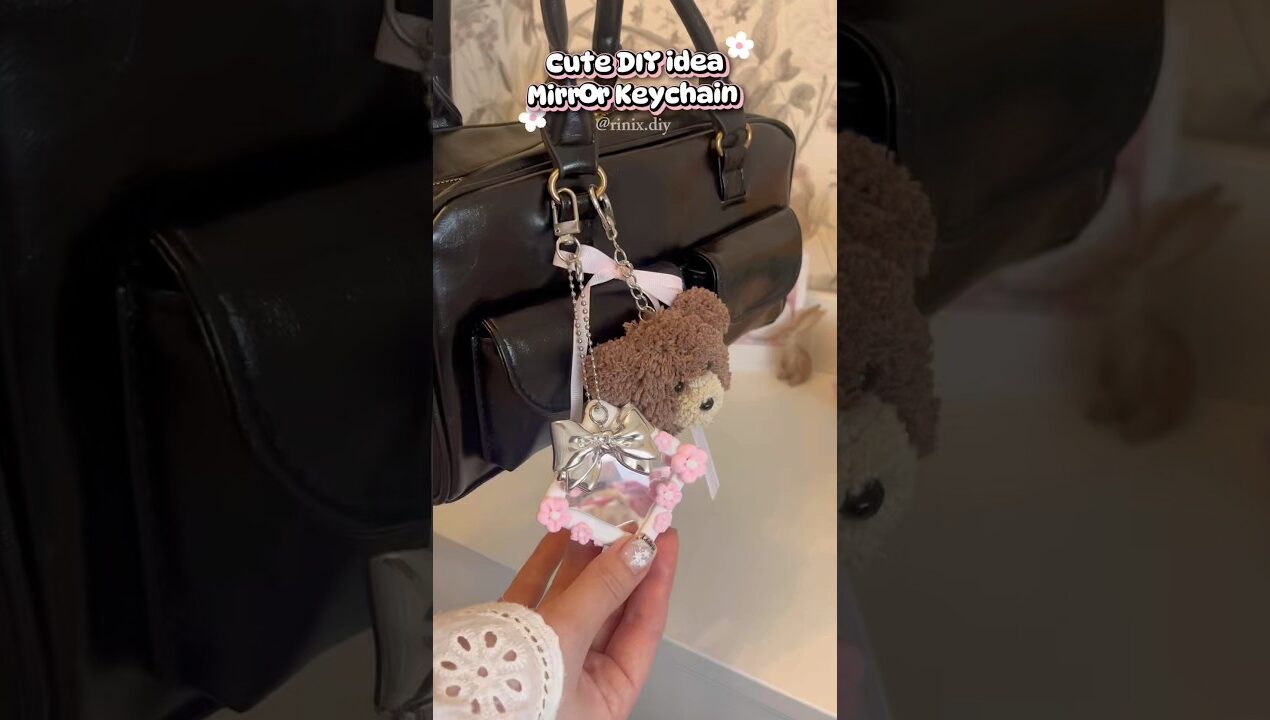 Cute Mirror Keychain DIY idea  Handmade gift idea tutorial #diy #handmade #diyideas #keychain