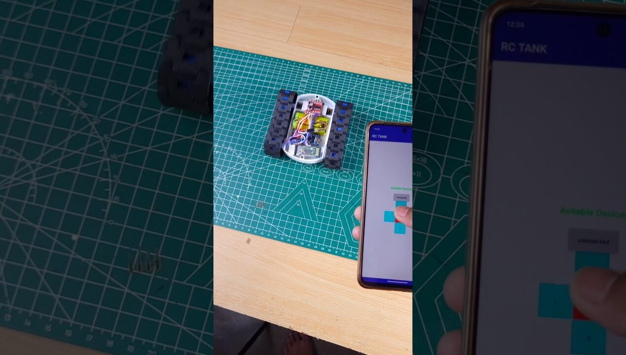 Mini Tank Robot 🤖 Controlled via App | DIY Arduino Project | #ashwinprojects #AltiumStudentLab