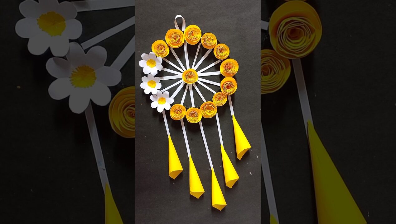 Beautiful Paper Wall Hanging / DIY Wall Hanging Craft #shorts #youtubeshorts #homedecor #craft #diy