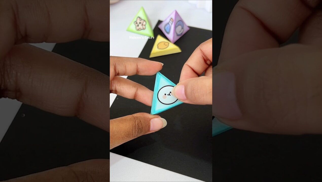 🤩 DIY mini gift idea #shorts #diy #craft #helenascraft #diyideas