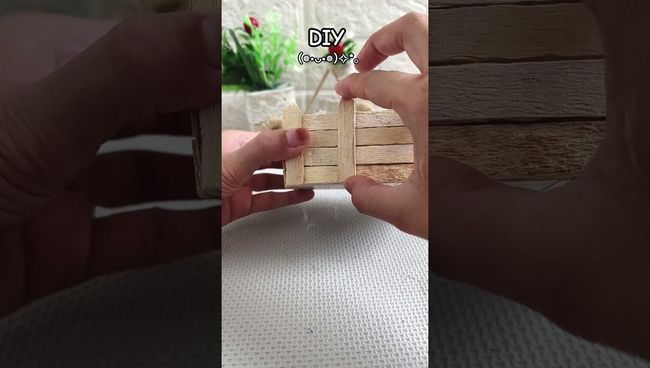 DIY Planter | #recycle #viral #shorts #diy #craft #handmade #ideas #planter #flower #art #makeover