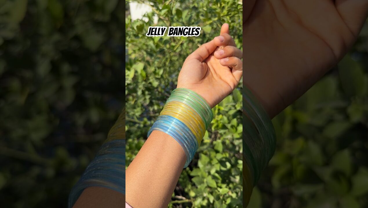 Aaj banai jelly bangles sirf 10 rupees me #craft #bangles #diy