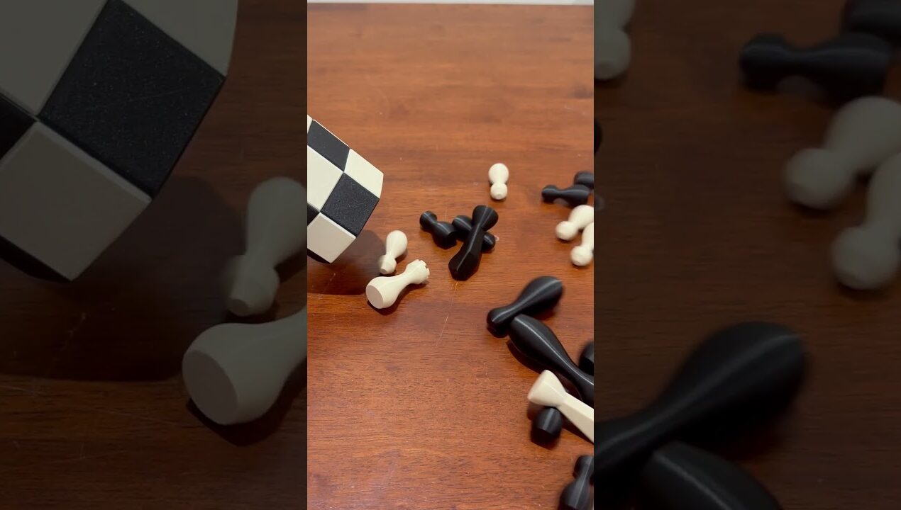 3D printing a chess set #3dprinting #satisfying #diy #asmr #fidget #chess