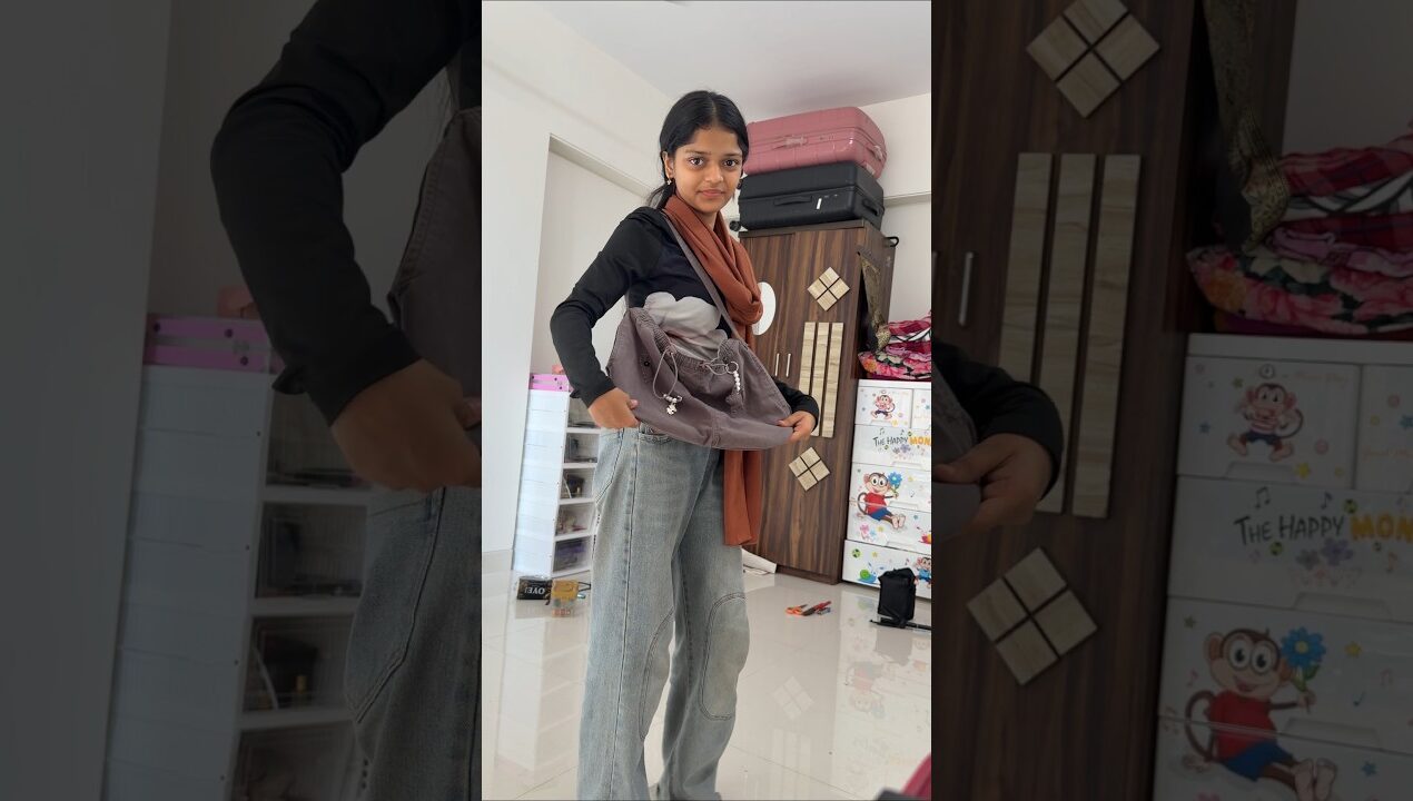 DIY | Hand Bag Making From Old Jeans 👖👜 #mariakhan #shorts @mukeem03