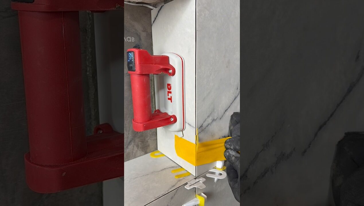 ⚡️Как сделать нишу в санузле из плитке? #keramoslav #diy #плиточникмосква #tools #керамогранит