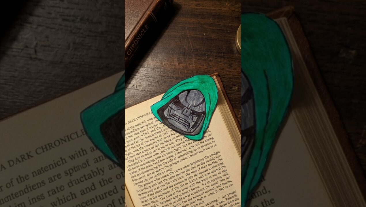 Diy Dr Doom Bookmark  । Easy Diy Ideas #shorts #diy #avengersdoomsday  #papercraft