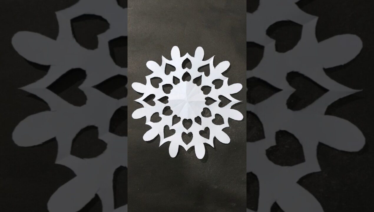 Beautiful paper flower making idea ❄️✅💯 #artofhandmade #handmade #diy #craft #creative