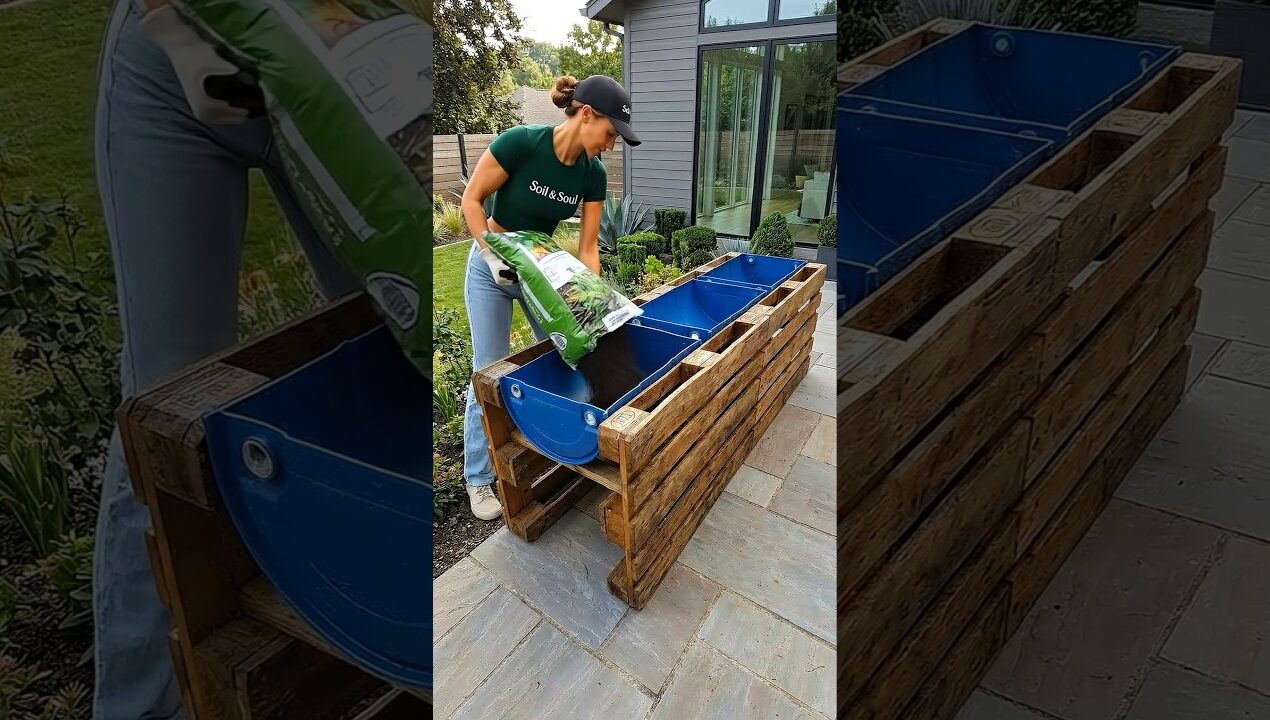 DIY Vertical Planter from Reclaimed Pallets & Plastic Barrels 🌿 #diy #raisedbedgarden #gardenhacks