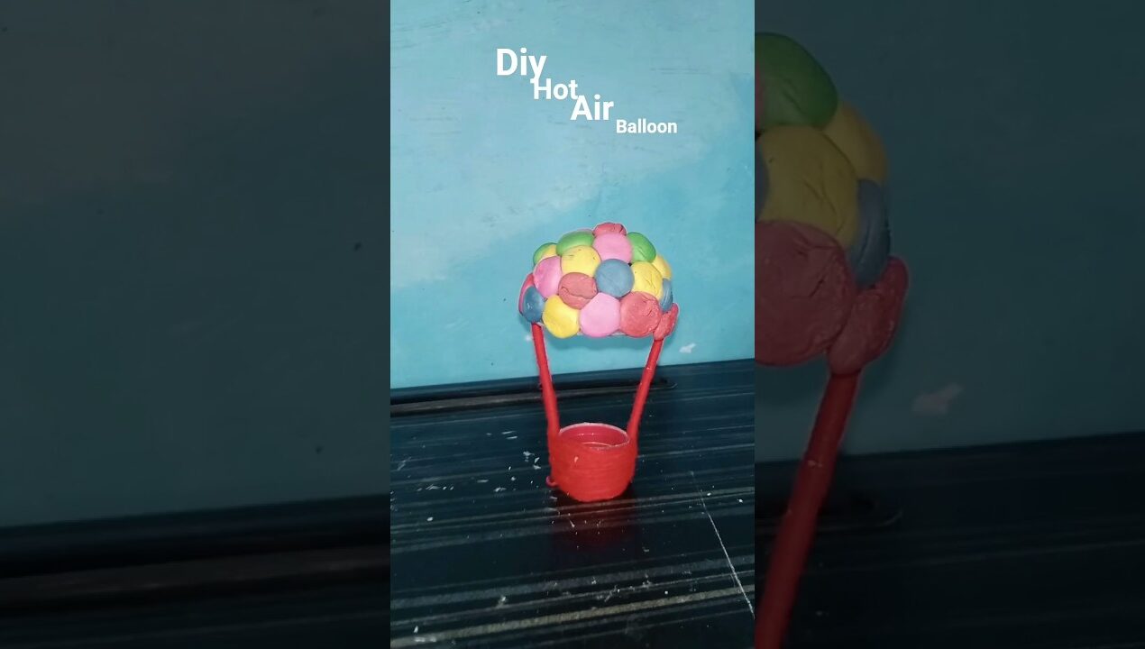 diy hot air balloon with bulb & clay/craft ideas/craft with clay/clay craft ideas/clay art #shorts
