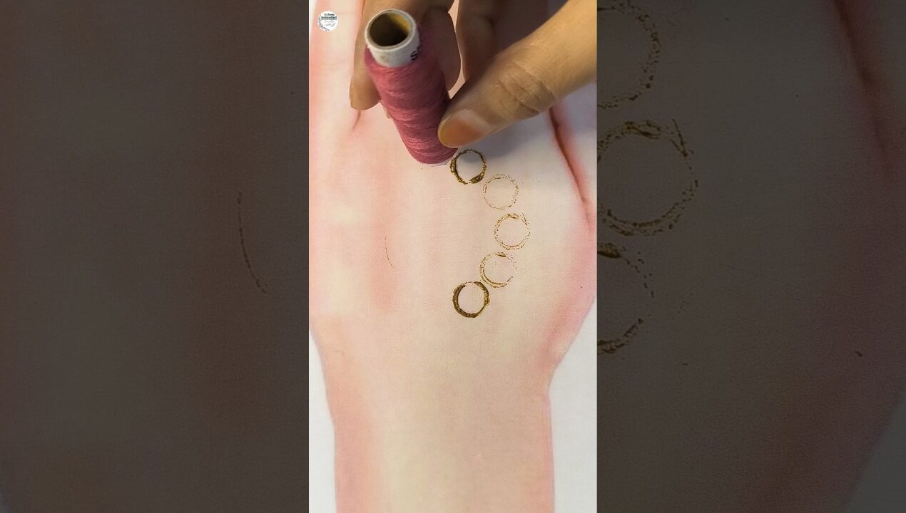 New trick! Very Easy Thread Mehndi Design Hack #mehndi #diy #shorts #youtubeshorts #shortvideo