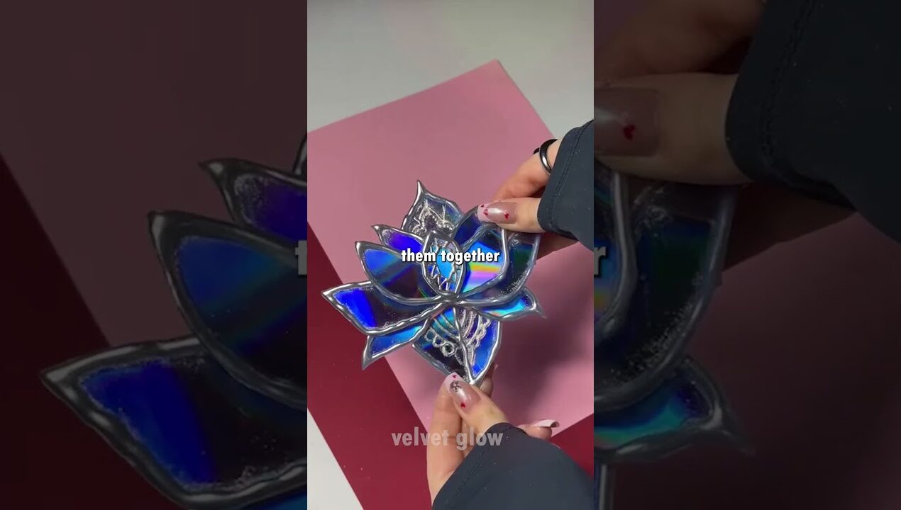 DIY Suncatcher From Old CDs 🌈✨ Room Glow Up Hack!